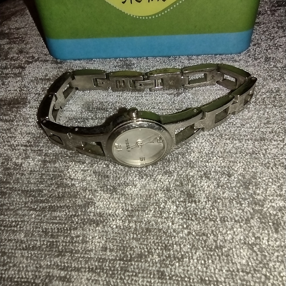 Fossil Stainless Steel, Y2K Ladies Watches with Collectors Box